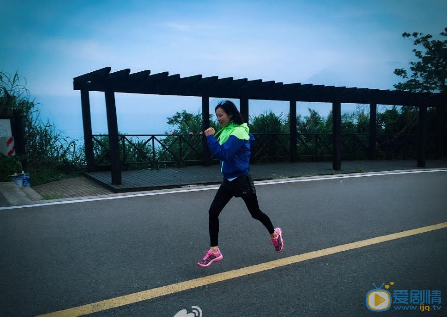 马湘宜运动健身照 马湘宜高清写真_马湘宜高清剧照