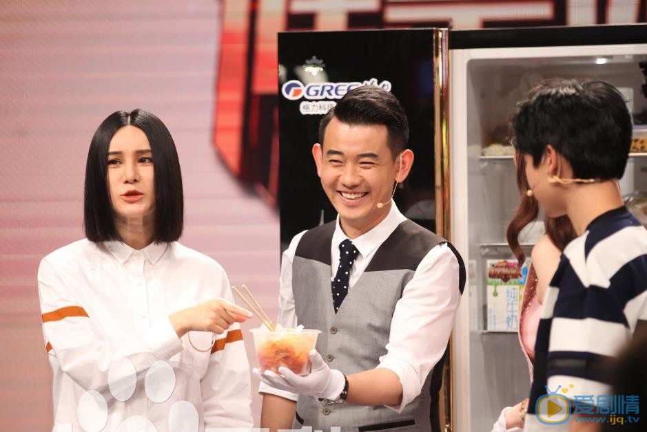 李响主持节目照 李响高清写真_李响高清剧照
