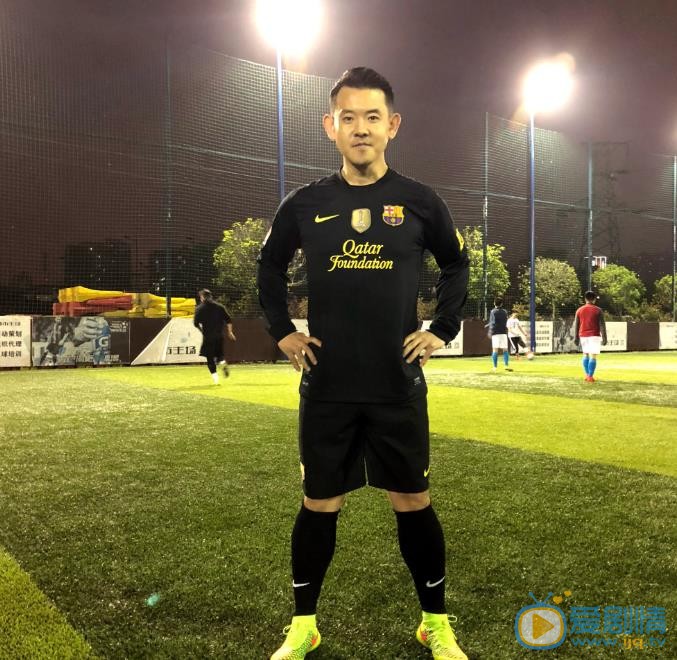 李响足球比赛运动 李响高清写真_李响高清剧照