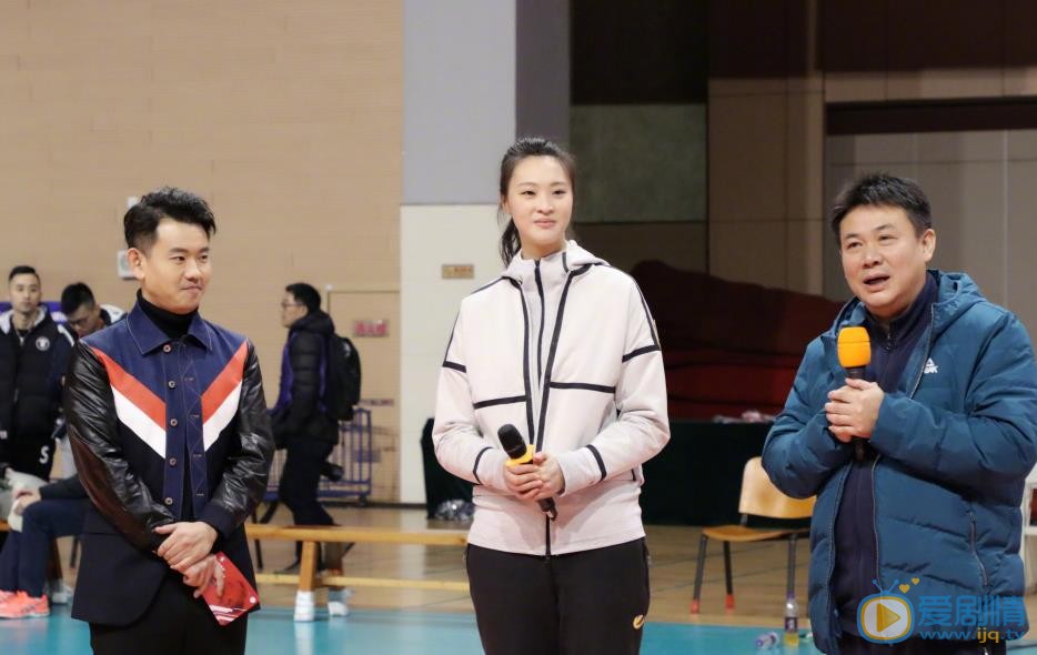 李响主持节目照 李响高清写真_李响高清剧照