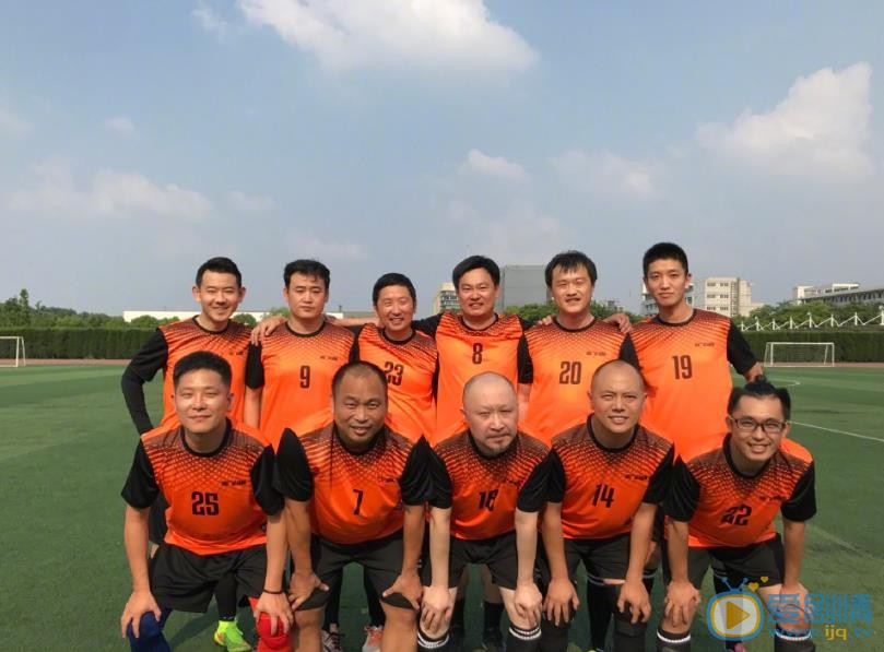 李响足球比赛运动 李响高清写真_李响高清剧照