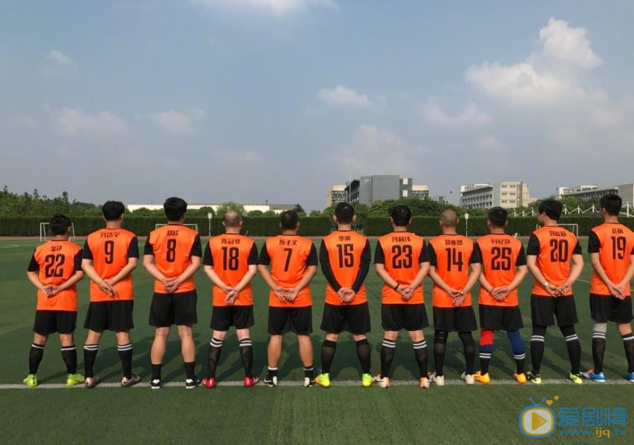 李响足球比赛运动 李响高清写真_李响高清剧照