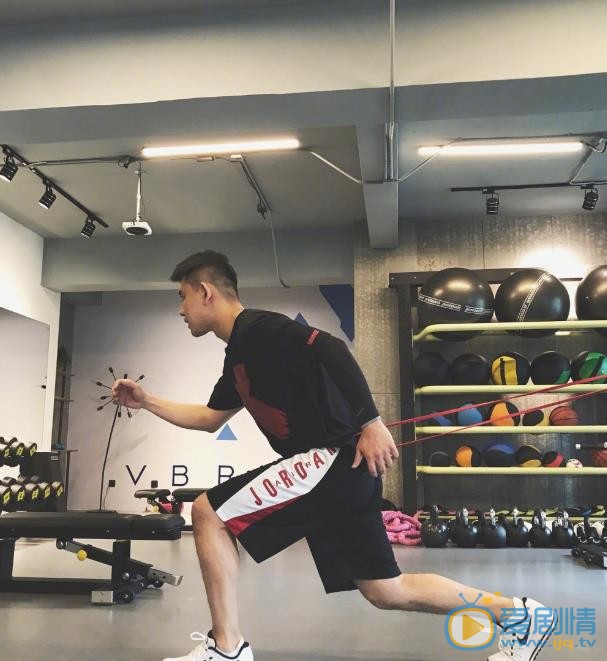 李响生活照 李响高清写真_李响高清剧照