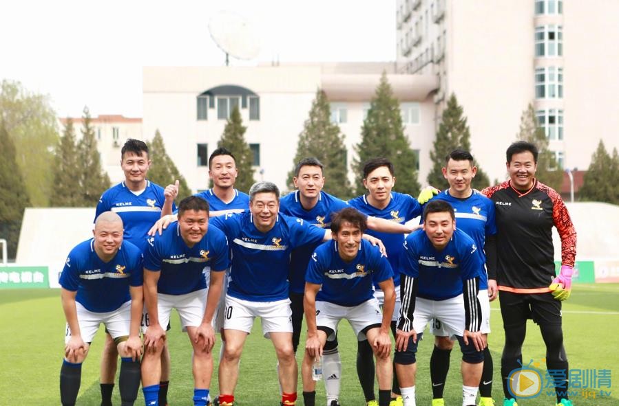 李响足球比赛运动 李响高清写真_李响高清剧照
