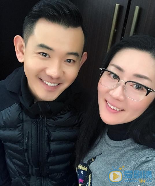 李响生活照 李响高清写真_李响高清剧照