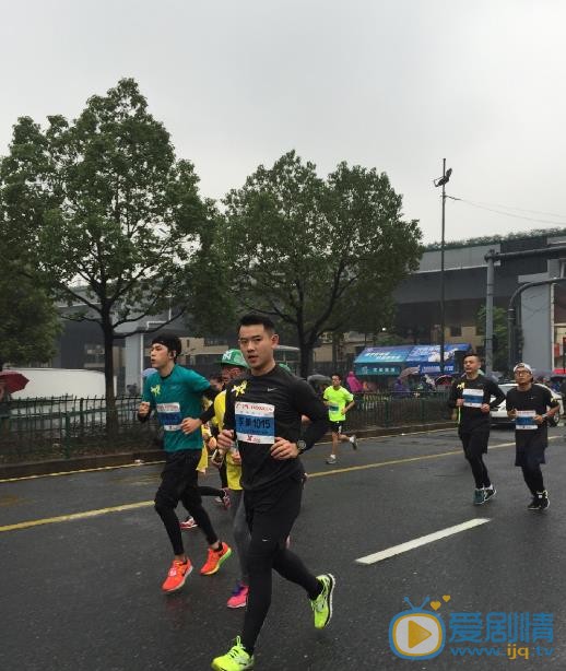 李响马拉松比赛照 李响高清写真_李响高清剧照