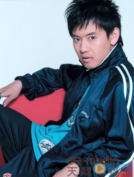 李响帅气写真 李响高清写真_李响高清剧照