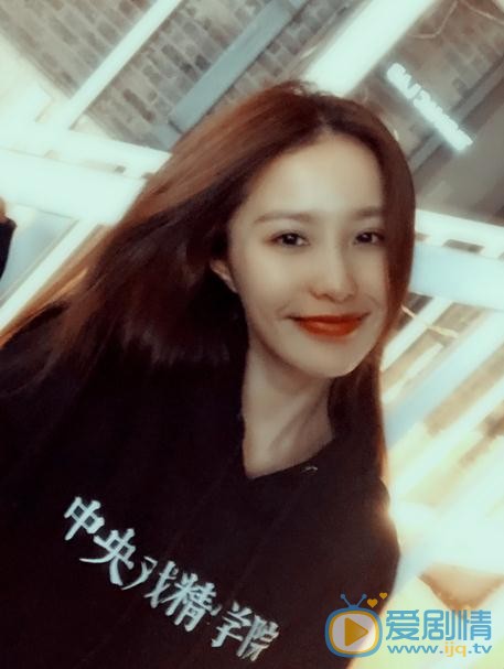 邱箫婵生活照 邱箫婵高清写真_邱箫婵高清剧照