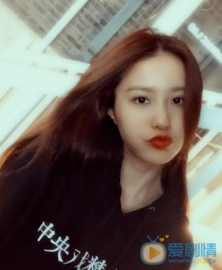 邱箫婵生活照 邱箫婵高清写真_邱箫婵高清剧照