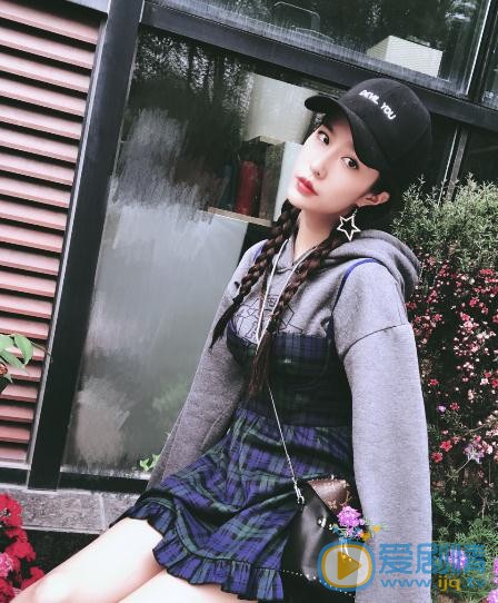 邱箫婵街拍写真 邱箫婵高清写真_邱箫婵高清剧照