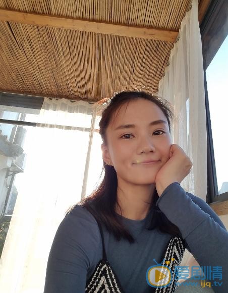 馨子生活照 馨子高清写真_馨子高清剧照