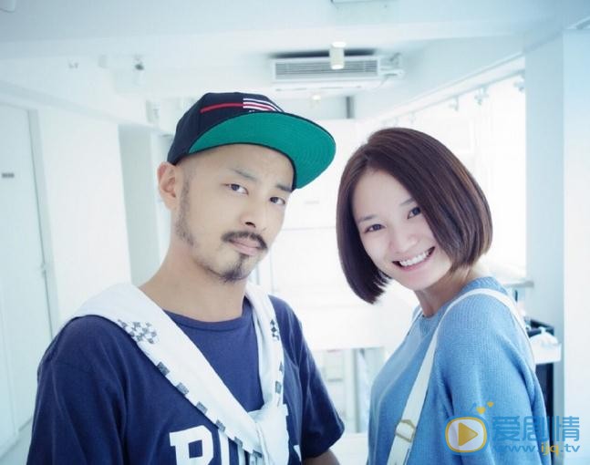 馨子与人合照 馨子高清写真_馨子高清剧照