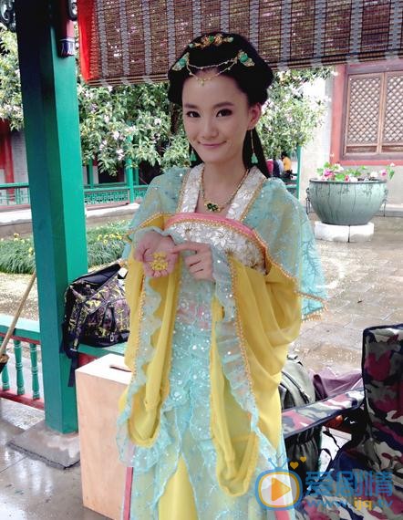 馨子节目照 馨子高清写真_馨子高清剧照