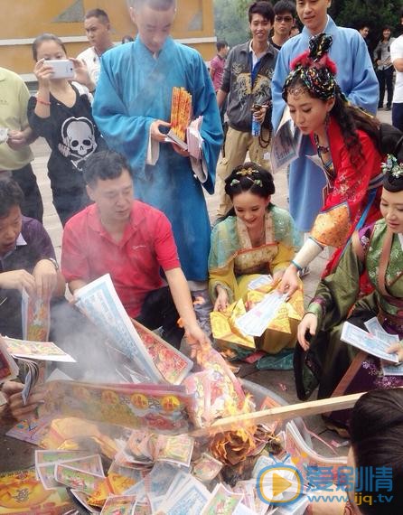 馨子节目照 馨子高清写真_馨子高清剧照