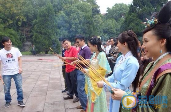 馨子节目照 馨子高清写真_馨子高清剧照