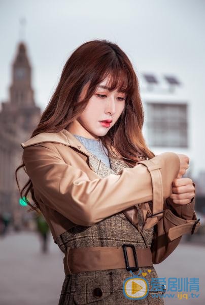 何文意街拍写真 何文意高清写真_何文意高清剧照