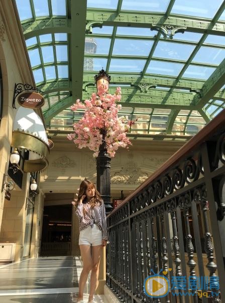 何文意旅游照 何文意高清写真_何文意高清剧照