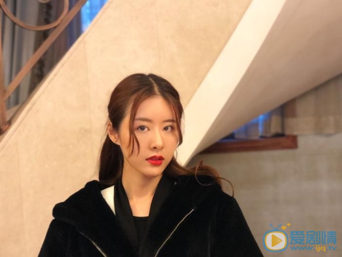 何文意片场照 何文意高清写真_何文意高清剧照