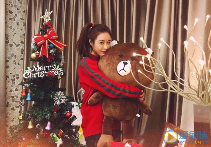 何文意生活照 何文意高清写真_何文意高清剧照