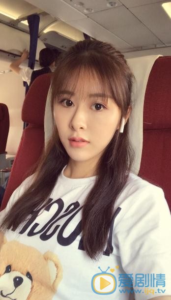 何文意生活照 何文意高清写真_何文意高清剧照