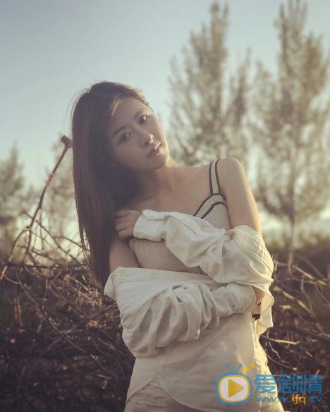 何文意气质写真 何文意高清写真_何文意高清剧照
