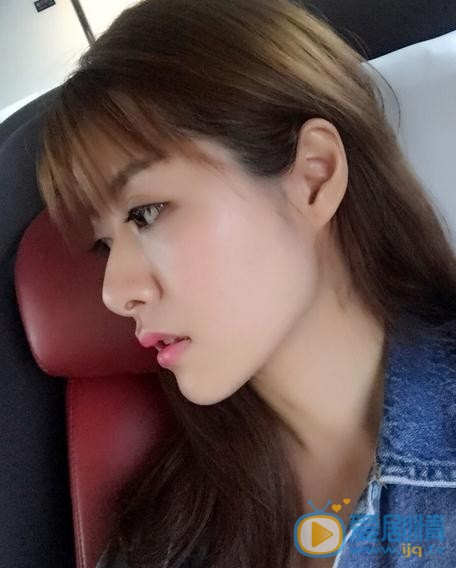 何文意生活照 何文意高清写真_何文意高清剧照