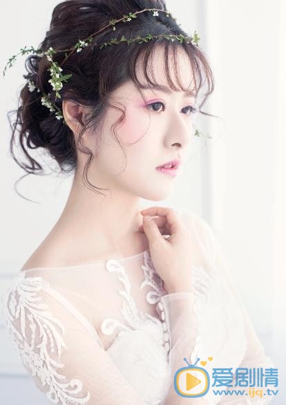 何文意婚纱写真 何文意高清写真_何文意高清剧照