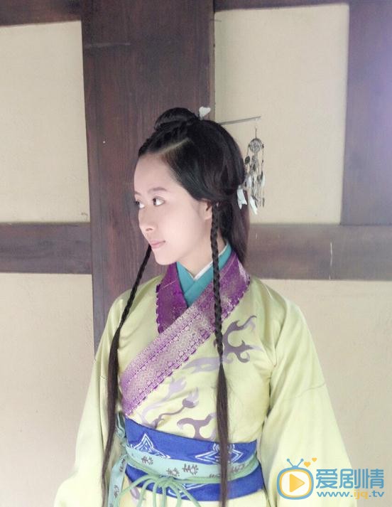何文意片场照 何文意高清写真_何文意高清剧照