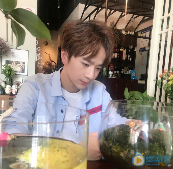 孟子荻生活照 孟子荻高清写真_孟子荻高清剧照