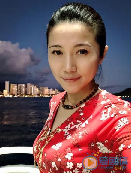 颜丙燕生活照 颜丙燕高清写真_颜丙燕高清剧照