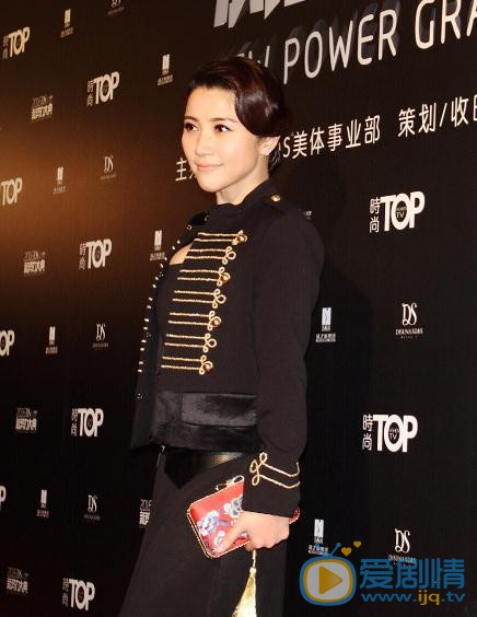 颜丙燕与人合照 颜丙燕高清写真_颜丙燕高清剧照