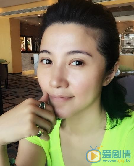 颜丙燕生活照 颜丙燕高清写真_颜丙燕高清剧照