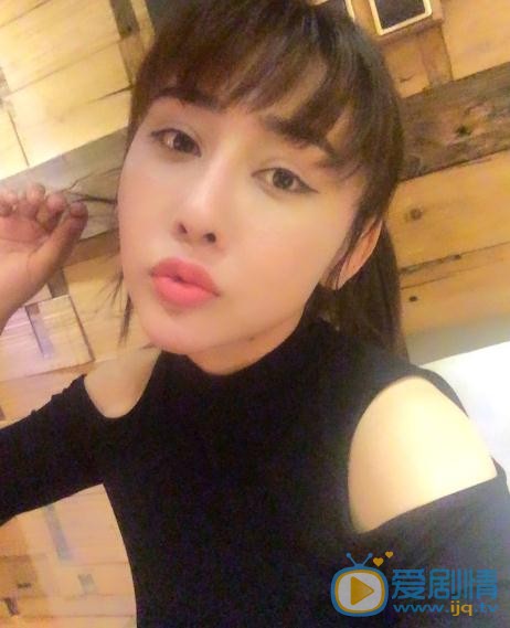 陈美行生活照 陈美行高清写真_陈美行高清剧照