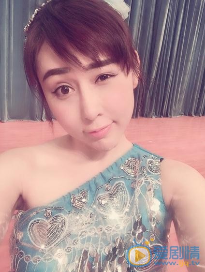 陈美行生活照 陈美行高清写真_陈美行高清剧照