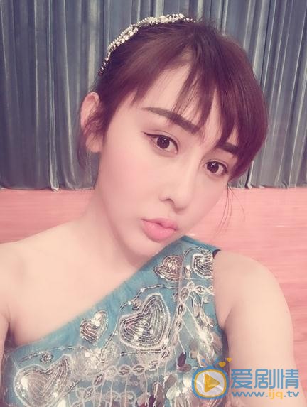 陈美行生活照 陈美行高清写真_陈美行高清剧照