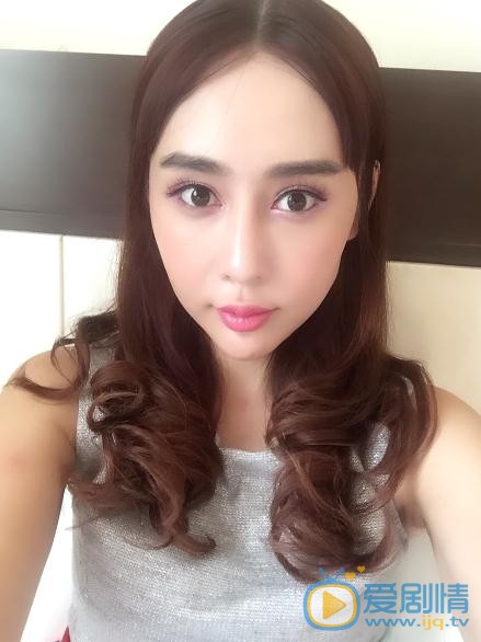 陈美行生活照 陈美行高清写真_陈美行高清剧照