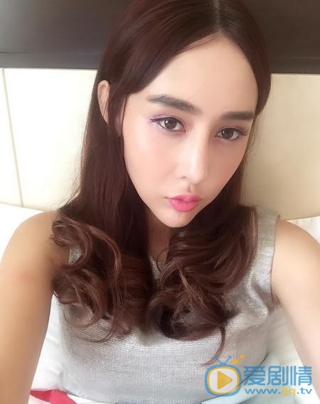 陈美行生活照 陈美行高清写真_陈美行高清剧照