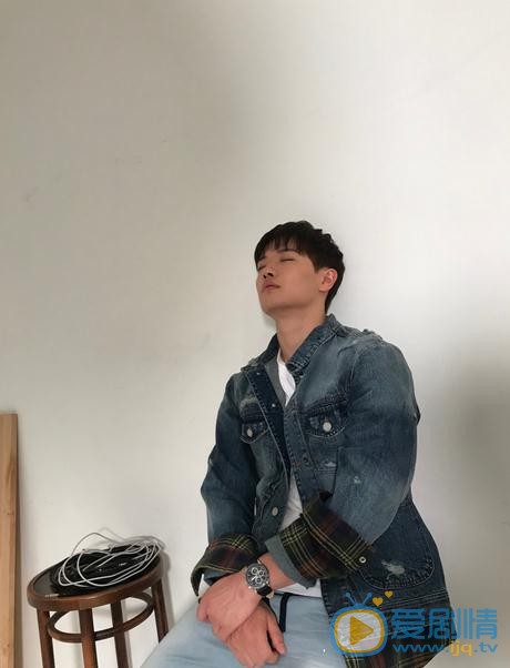 周斌生活照 周斌高清写真_周斌高清剧照