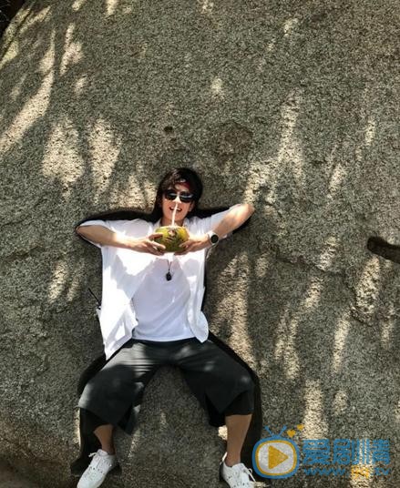 侯朋岩生活照 侯朋岩高清写真_侯朋岩高清剧照