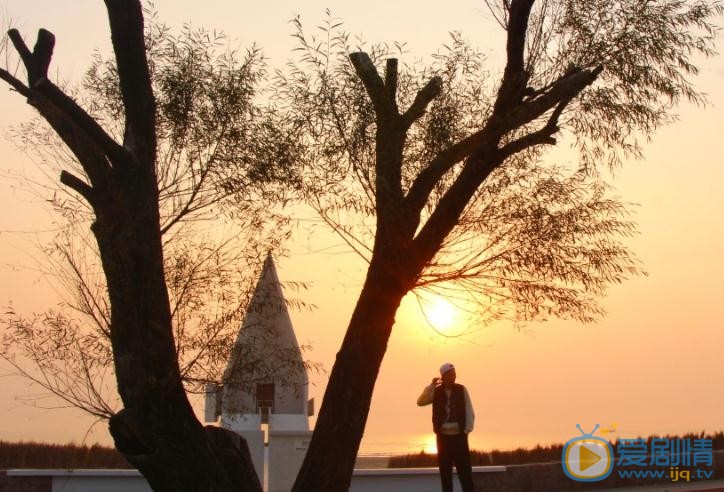 侯朋岩生活照 侯朋岩高清写真_侯朋岩高清剧照