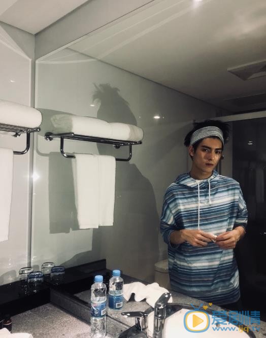 王皓轩生活照 王皓轩高清写真_王皓轩高清剧照