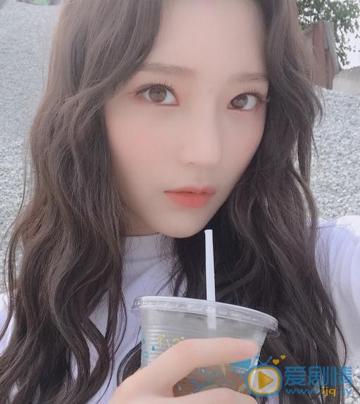 谢蕾蕾生活照 谢蕾蕾高清写真_谢蕾蕾高清剧照