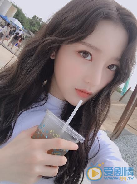 谢蕾蕾生活照 谢蕾蕾高清写真_谢蕾蕾高清剧照