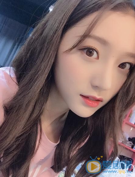 谢蕾蕾生活照 谢蕾蕾高清写真_谢蕾蕾高清剧照