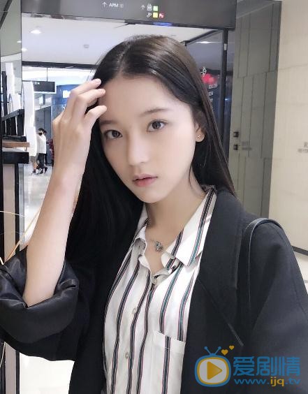 谢蕾蕾生活照 谢蕾蕾高清写真_谢蕾蕾高清剧照