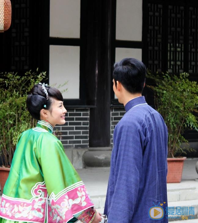 张译木《菩提树下》剧照 张译木高清写真_张译木高清剧照