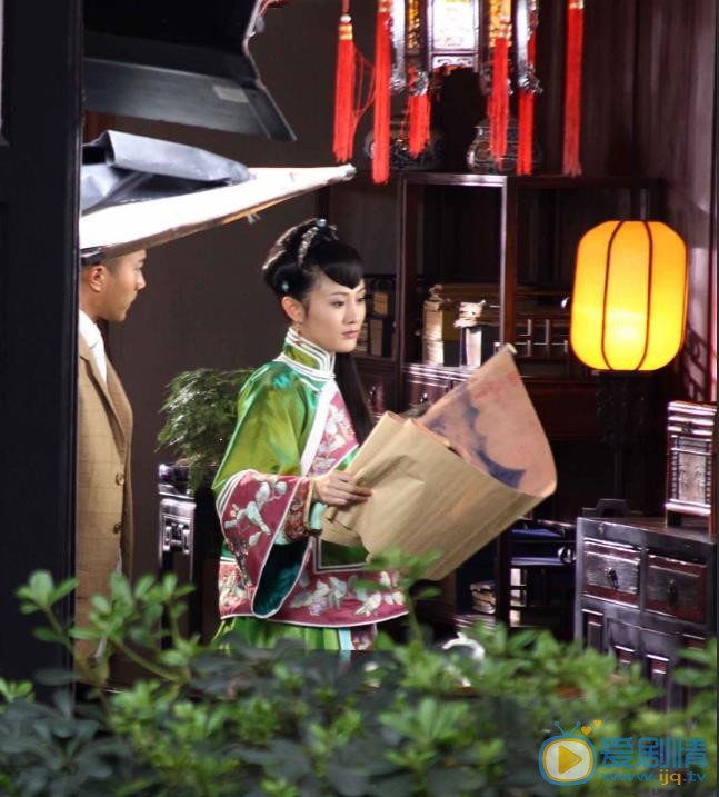 张译木《菩提树下》剧照 张译木高清写真_张译木高清剧照