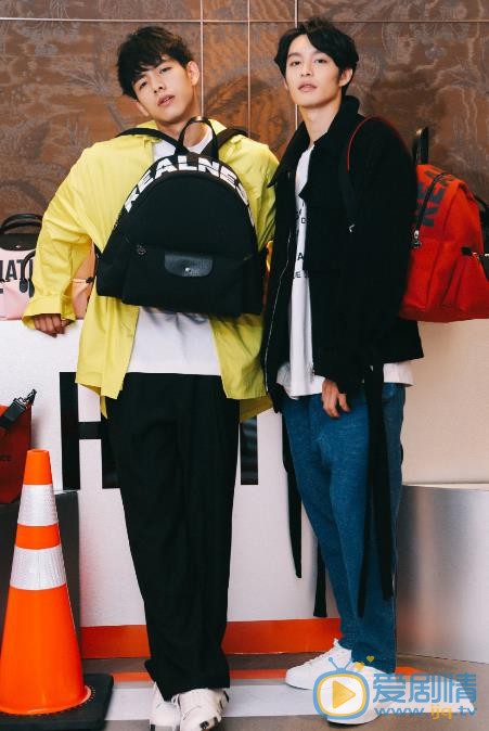 曹佑宁杂志写真 曹佑宁高清写真_曹佑宁高清剧照
