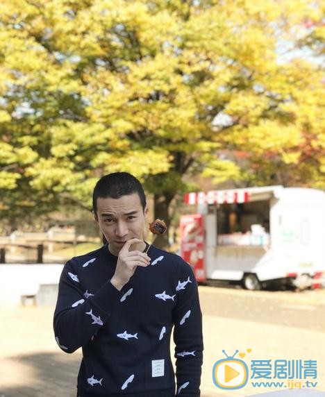 王冠逸杂志写真 王冠逸高清写真_王冠逸高清剧照