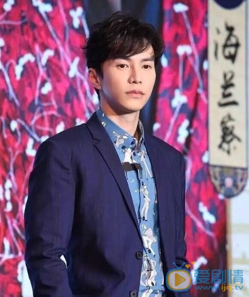 王冠逸活动照 王冠逸高清写真_王冠逸高清剧照